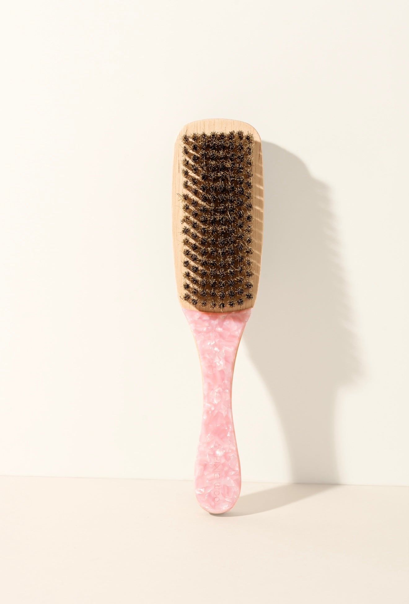 Sleek Hair Brush - Shopthatapp.ca