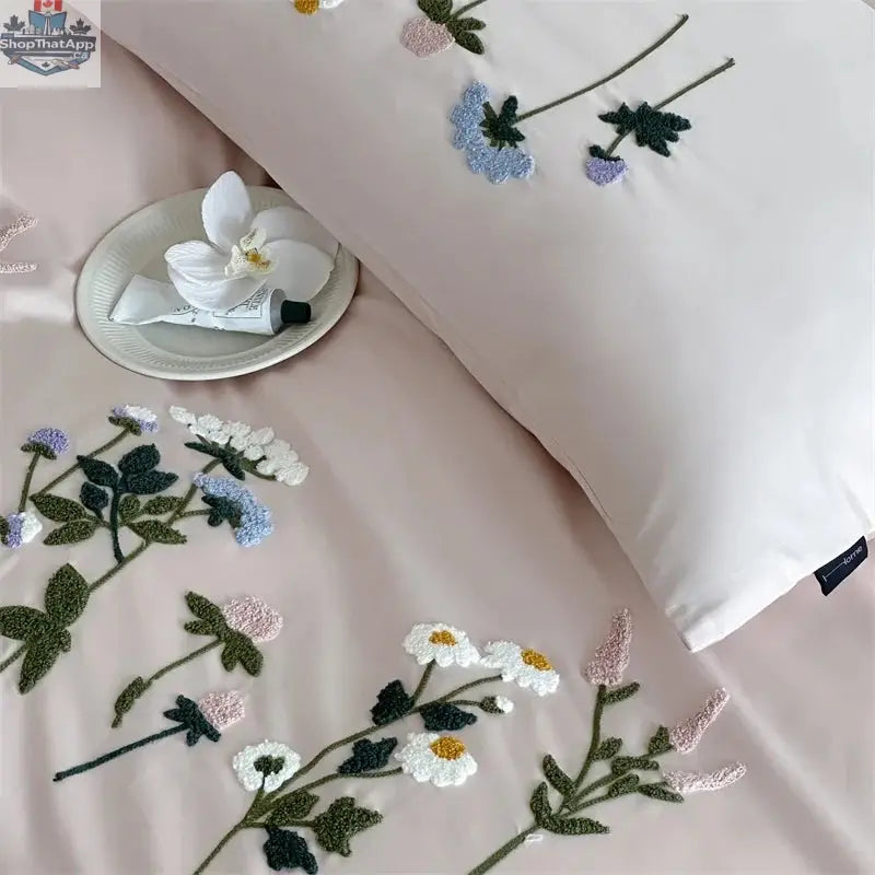 Royal Retreat Daisy Floral Embroidery 1000 TC Cotton Duvet Set - Rose - Shopthatapp.ca