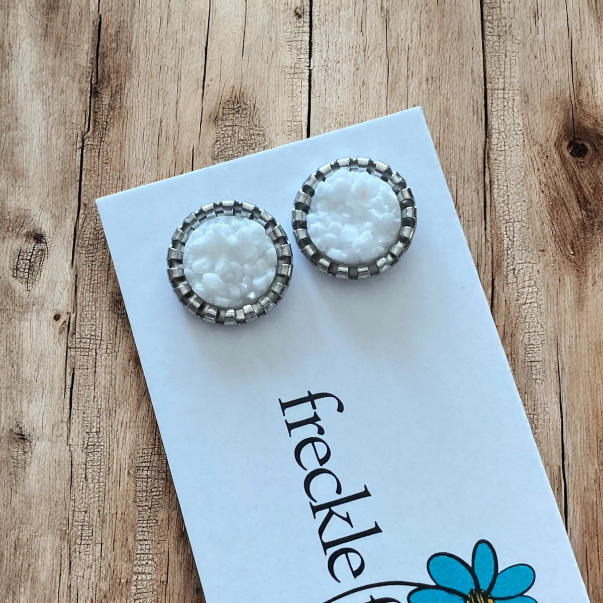 Matte Spring Color Studs 10mm - Shopthatapp.ca