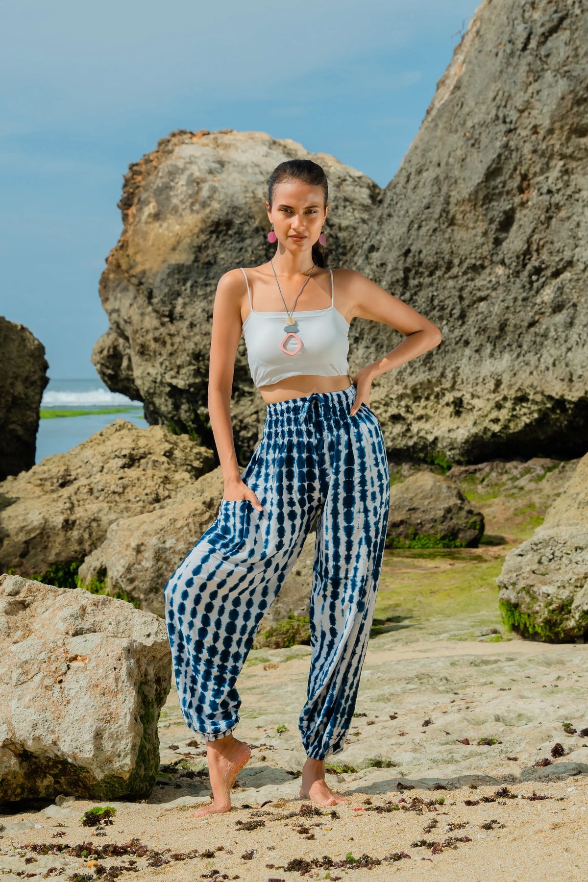 Bone Tie Dye Bali pants by Suzie Blue Canada in navy and white, featuring a relaxed fit and tie-dye pattern.
