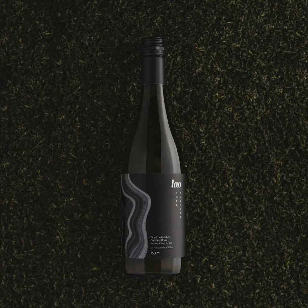 Lao - Guizhou Floral Hollow Leg Sparkling Cuvée - Shopthatapp.ca