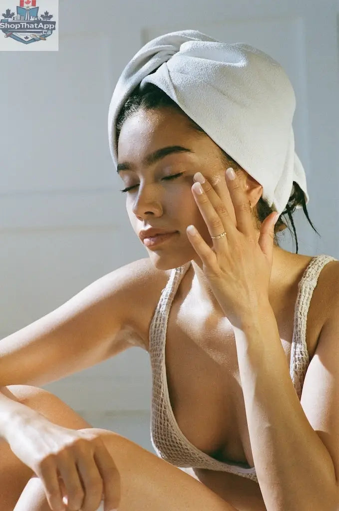 Aurora Facial Oil - Shopthatapp.ca