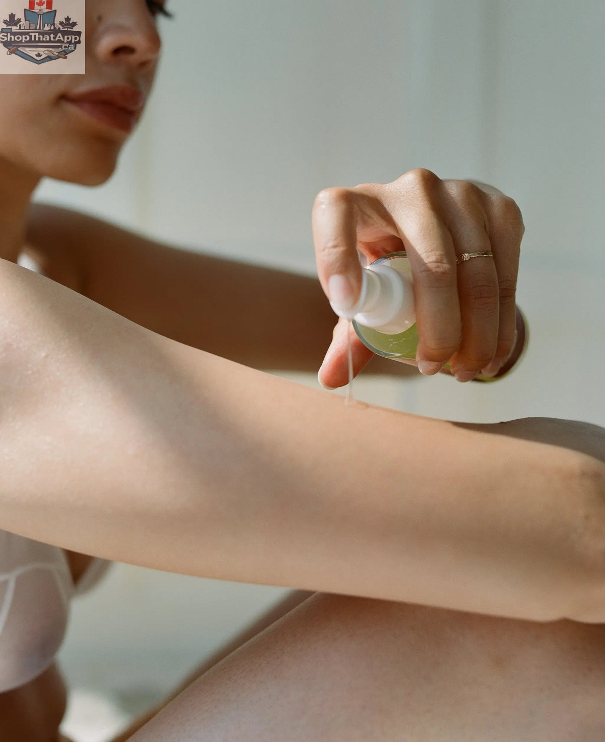 Golden Hour Body Oil - Shopthatapp.ca