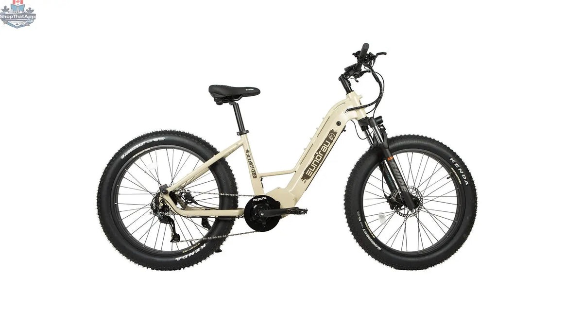 E-Vélo EUNORAU QUEBEC FAT-HD 2.0 Hunter X7 electric bicycle with fat tires and sleek design, ready for versatile outdoor riding.