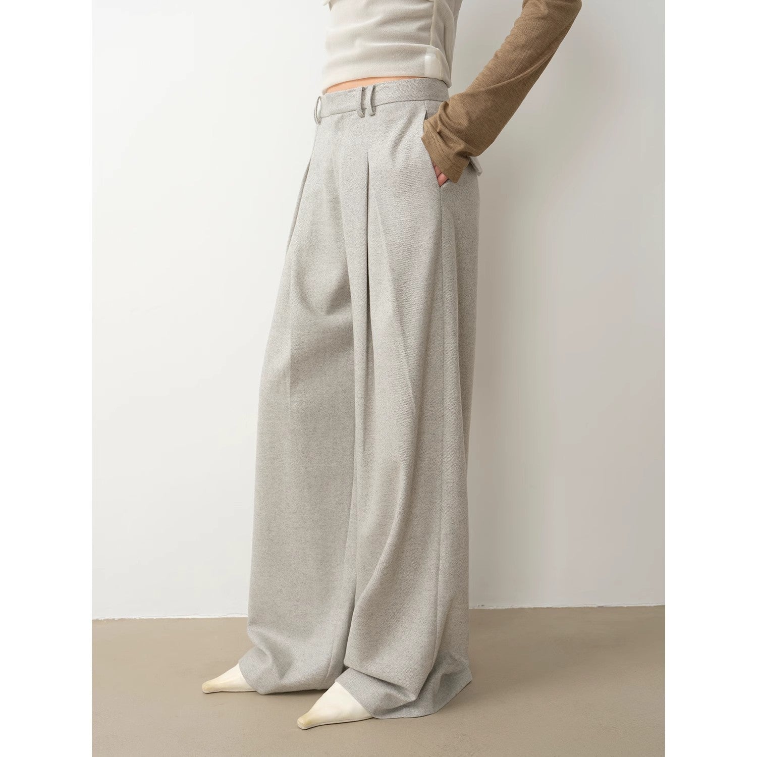 City Stroll Wool-Blend Wide-Leg Trousers - Casual and Relaxed Double-Pleated Design - Shopthatapp.ca
