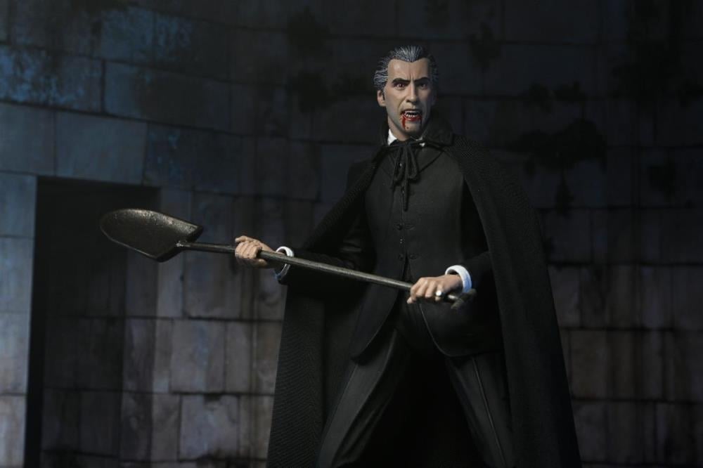 Horror of Dracula Ultimate Count Dracula - Www.Shopthatapp.ca