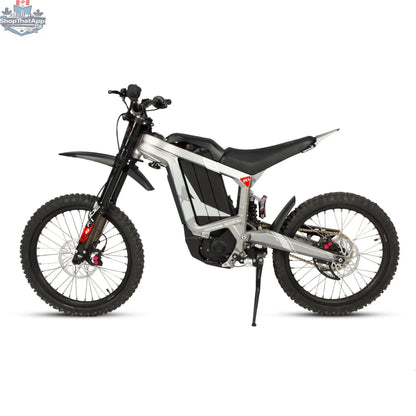 E-Vélo EUNORAU QUEBEC EKIDS16 1.0 R1 e-dirt bike for kids, featuring a compact design and colorful frame for outdoor fun and learning.