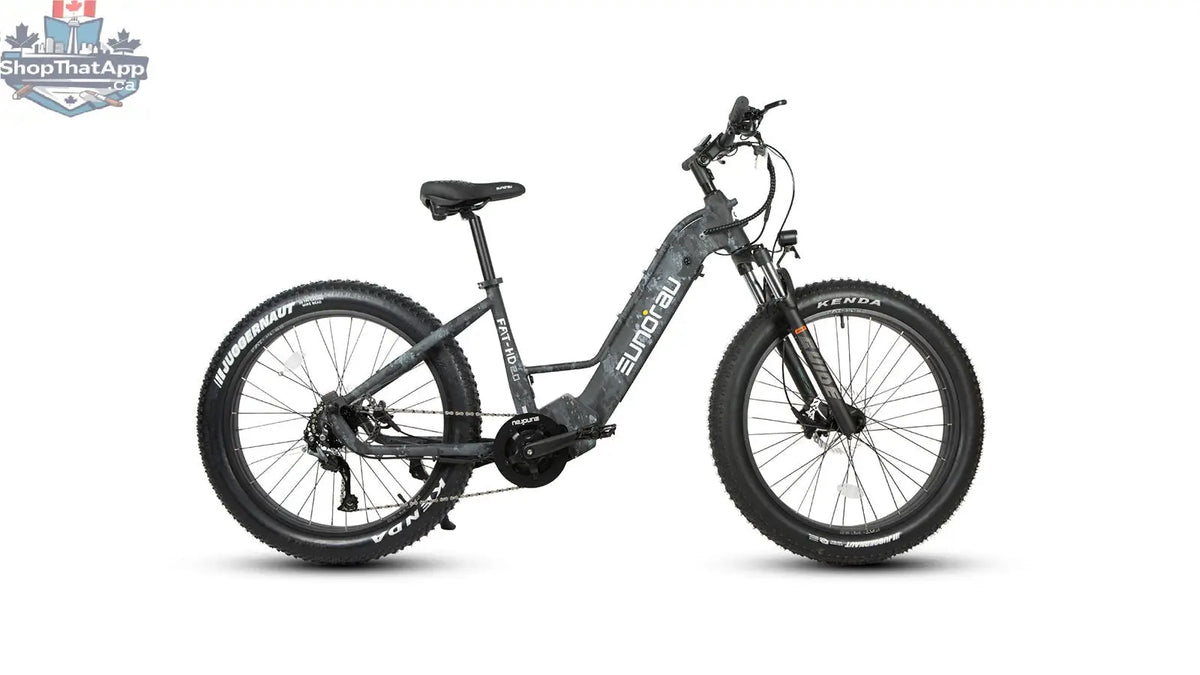 E-Vélo EUNORAU QUEBEC FAT-HD 2.0 Hunter X7 electric bicycle with fat tires, sleek frame, and handlebar controls for versatile riding.