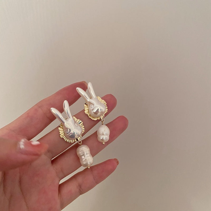 925 Silver Bunny Pearl Earrings with Cute Baroque Pearls - Shopthatapp.ca
