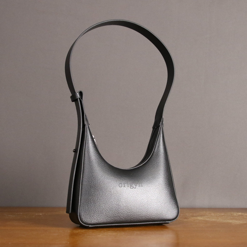 Origyn 01 - Plant-Based Vegan Leather Shoulder Handbag - Made with Plastic-Free MIRUM® - Shopthatapp.ca