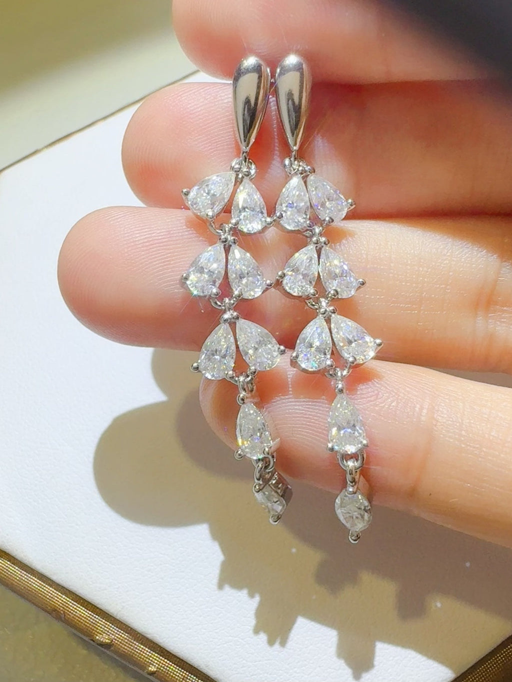 6 Carat Moissanite Earrings in 925 Sterling Silver Bar Design - Shopthatapp.ca