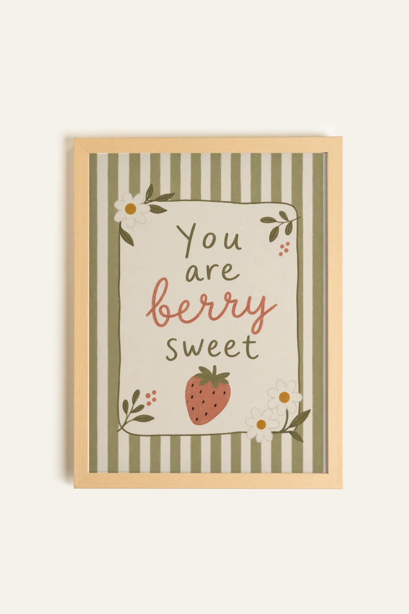 Berry Sweet Wall Art - Oeuvre sur toile rigide, encadré Naturel Clair (collective) - Shopthatapp.ca