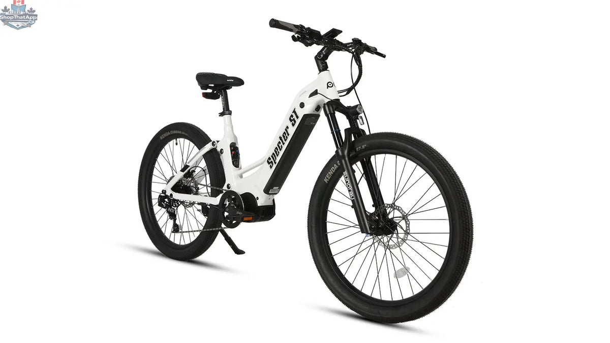 E-Vélo EUNORAU QUEBEC SPECTER-ST 2.0 electric bicycle with sleek frame and handlebars, ready for riding.