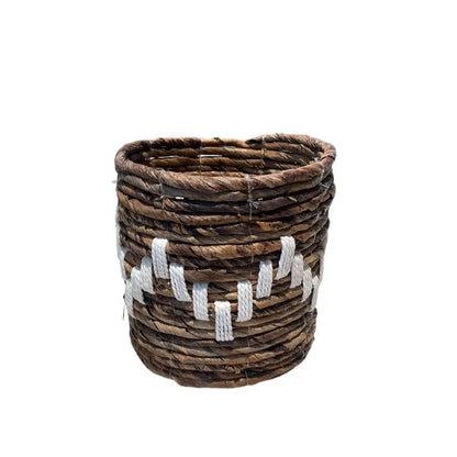Eco-friendly banana leaf macrame planter basket with zigzag design, ideal for home decor, by Suzie Blue Canada.