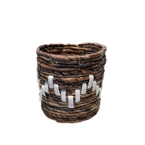 Banana Leaf Macrame Planter Basket - Eco-Friendly ZigZag Home Decor - Shopthatapp.ca