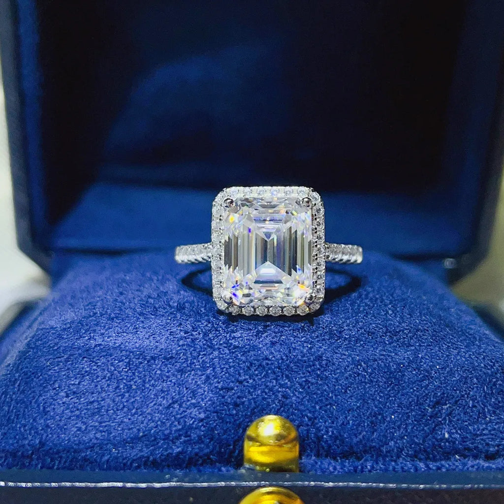 5 Carat Moissanite Silver Ring in 925 Sterling Silver - Shopthatapp.ca