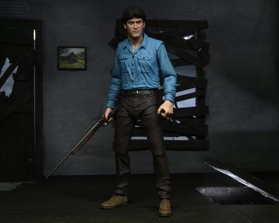 The Evil Dead 40th Anniversary Ultimate Ash Williams Figure (substandard packaging) - Www.Shopthatapp.ca