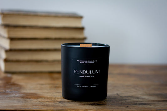 Pendulum Candle Soy Wax 8oz - Eco-Friendly, Hand-Poured Aromatherapy Candle - Shopthatapp.ca