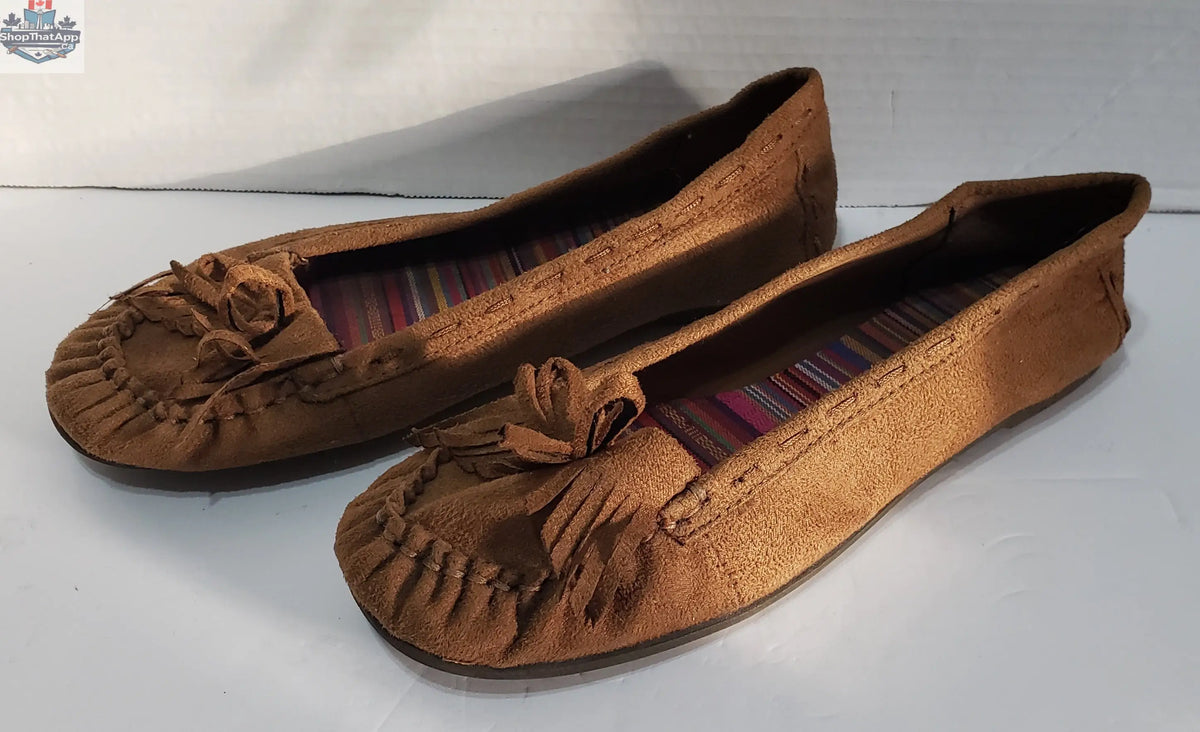 American Eagle Moccasin Flats for Women Size 8 - Comfortable and Stylish for Every Occasion - Shopthatapp.ca