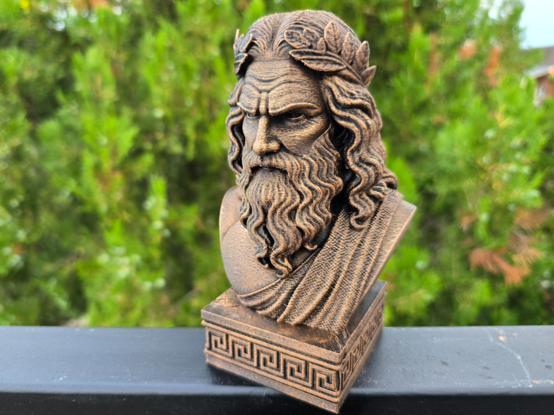 Zeus Bust Greek Mythology Decorative Sculpture - Shopthatapp.ca