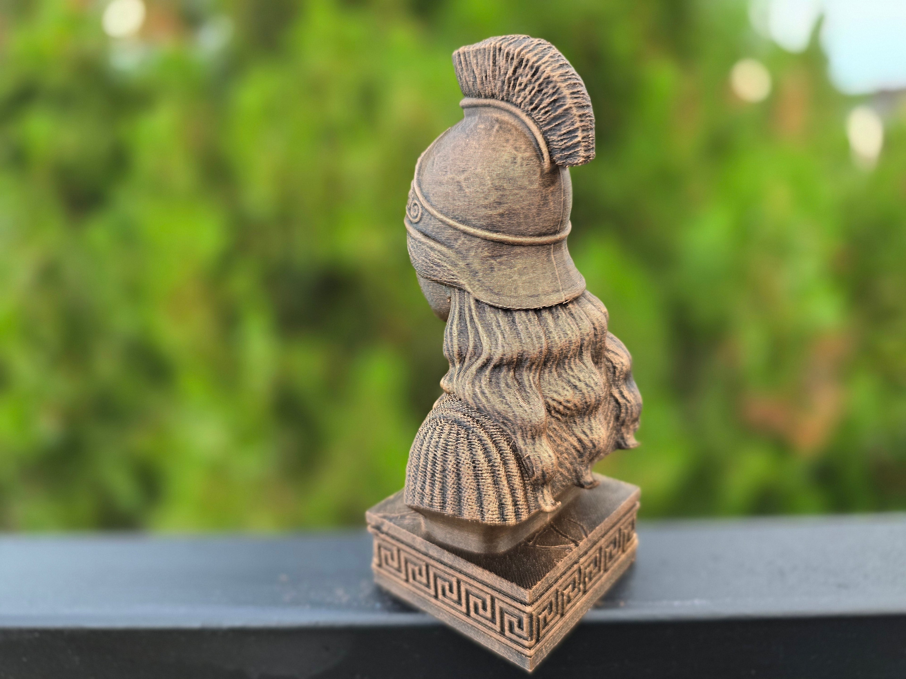 Athena Bust Greek Mythology Sculpture – Exquisite Detail and Artistic Craftsmanship