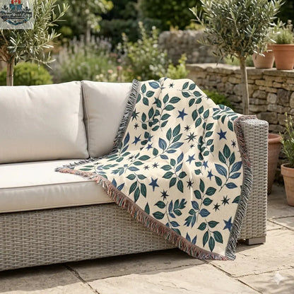 Botanical Star Woven Blanket — Reversible Leaf & Star Pattern Throw - Shopthatapp.ca