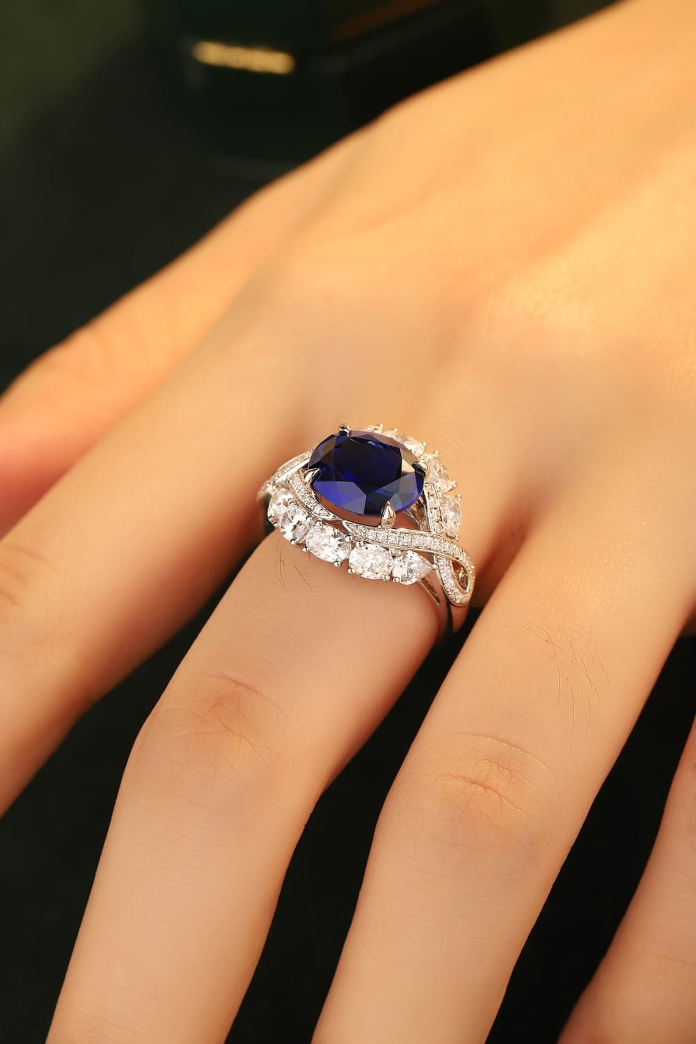 5 Carat Lab-Grown Sapphire Ring in Platinum-Plated Setting - Shopthatapp.ca