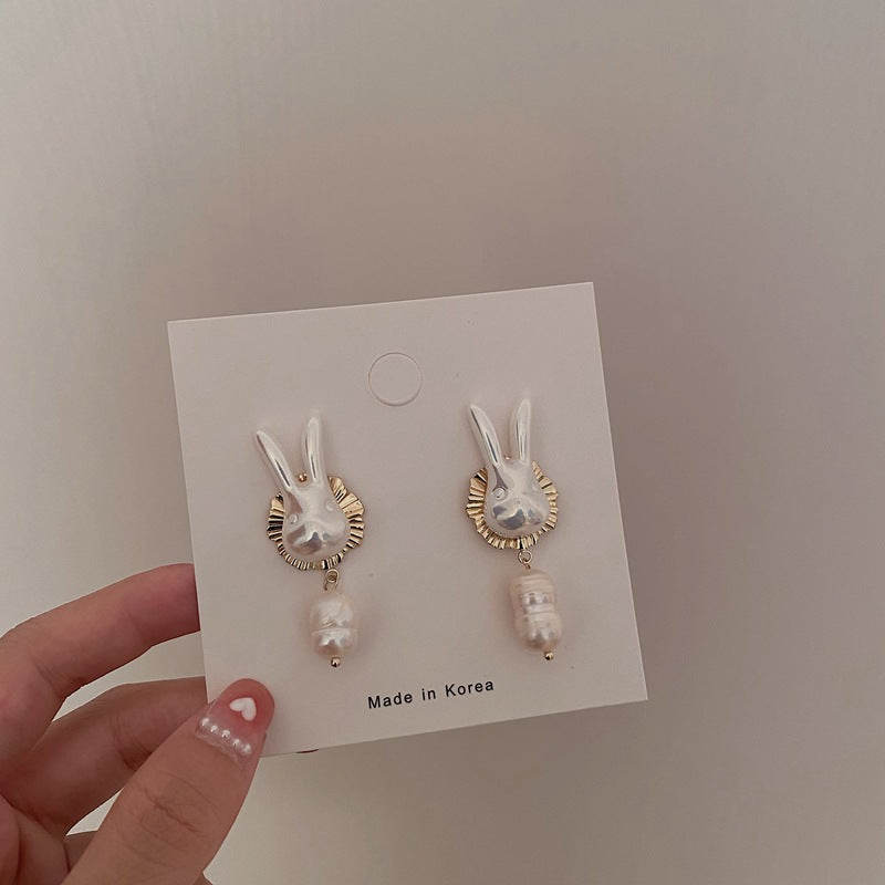 925 Silver Bunny Pearl Earrings with Cute Baroque Pearls - Shopthatapp.ca