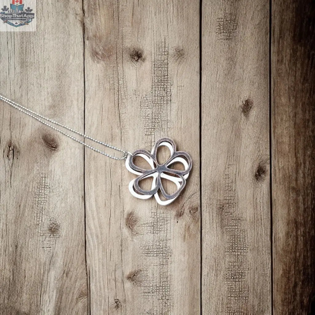 Flower Pendant Necklace with Travel Jewellery Case - Shopthatapp.ca