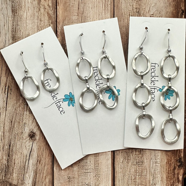 Wavy Hoop Drop Earrings – Matte Silver Asymmetrical Hoops, Hypoallergenic - Shopthatapp.ca