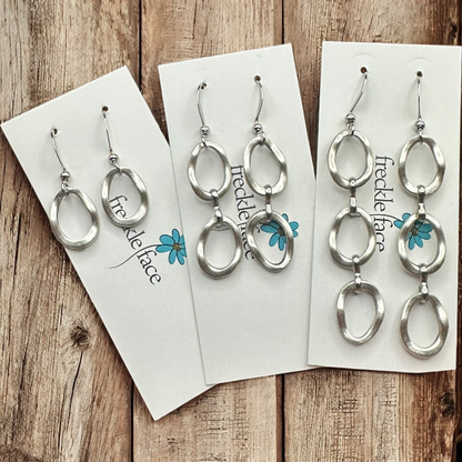 Wavy Hoop Drop Earrings – Matte Silver Asymmetrical Hoops, Hypoallergenic - Shopthatapp.ca