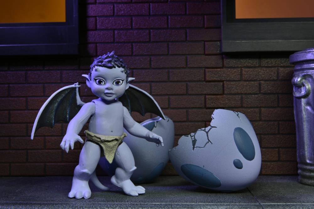 Neca - Disney's Gargoyles Ultimate - Angela - Www.Shopthatapp.ca