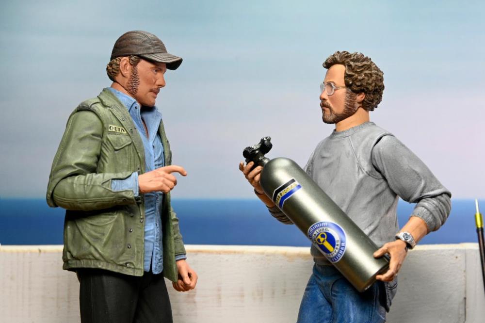 Jaws 50th Anniversary Ultimate Matt Hooper (Amity Arrival) Action Figure - Www.Shopthatapp.ca