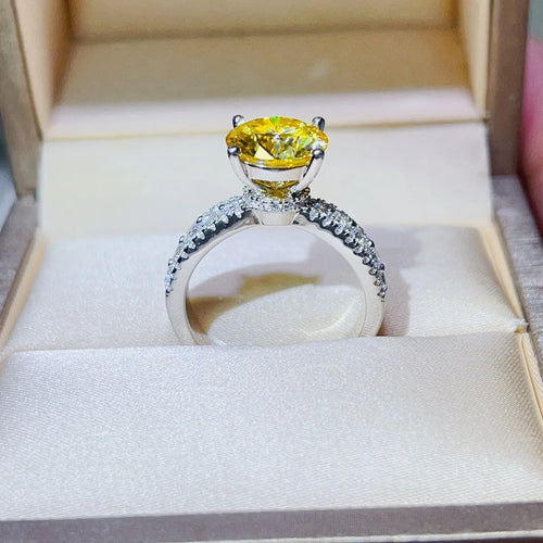 3 Carat Moissanite Ring in 925 Sterling Silver - Stunning Elegance in Fine Jewelry - Shopthatapp.ca
