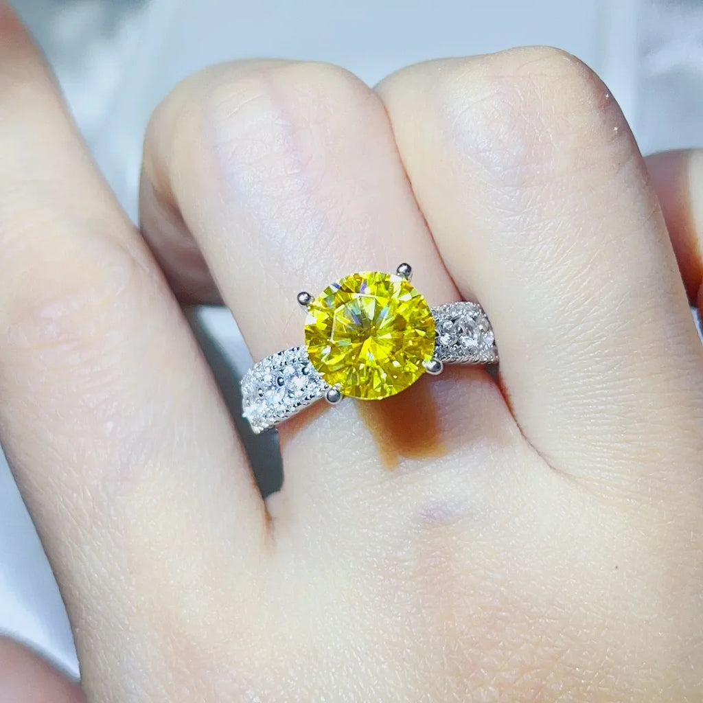 3 Carat Moissanite Ring in 925 Sterling Silver - Stunning Elegance in Fine Jewelry - Shopthatapp.ca