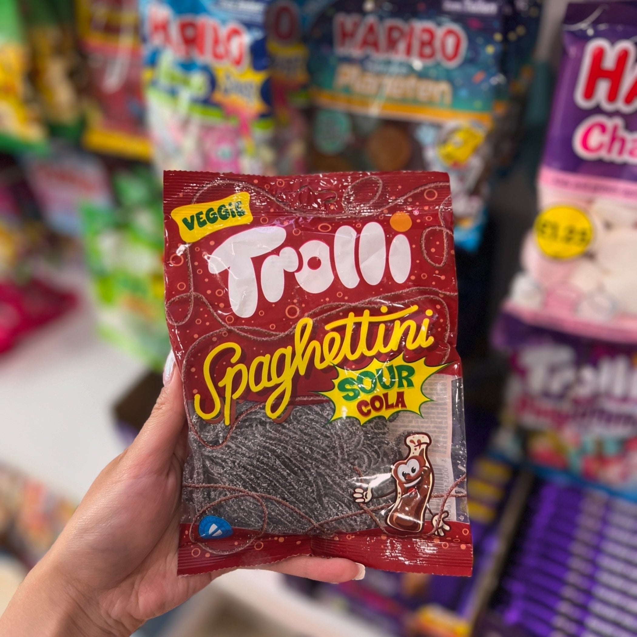 (GERMANY) TROLLI SPAGHETTI SOUR COLA - 100G - Www.Shopthatapp.ca