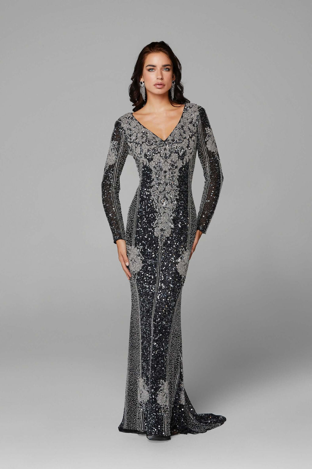 Long Sleeve beaded allover - Www.Shopthatapp.ca