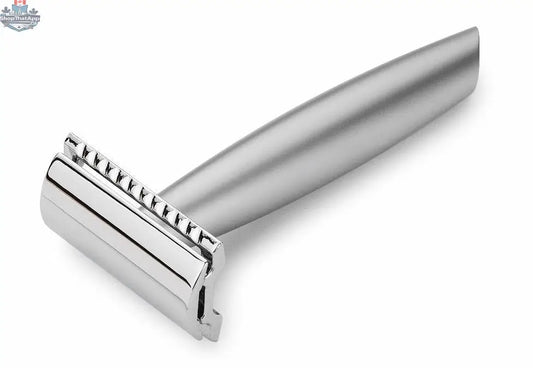 Merkur 3-Piece Safety Razor with Closed Comb and Heavy Smooth Matt Handle in Chrome - Shopthatapp.ca