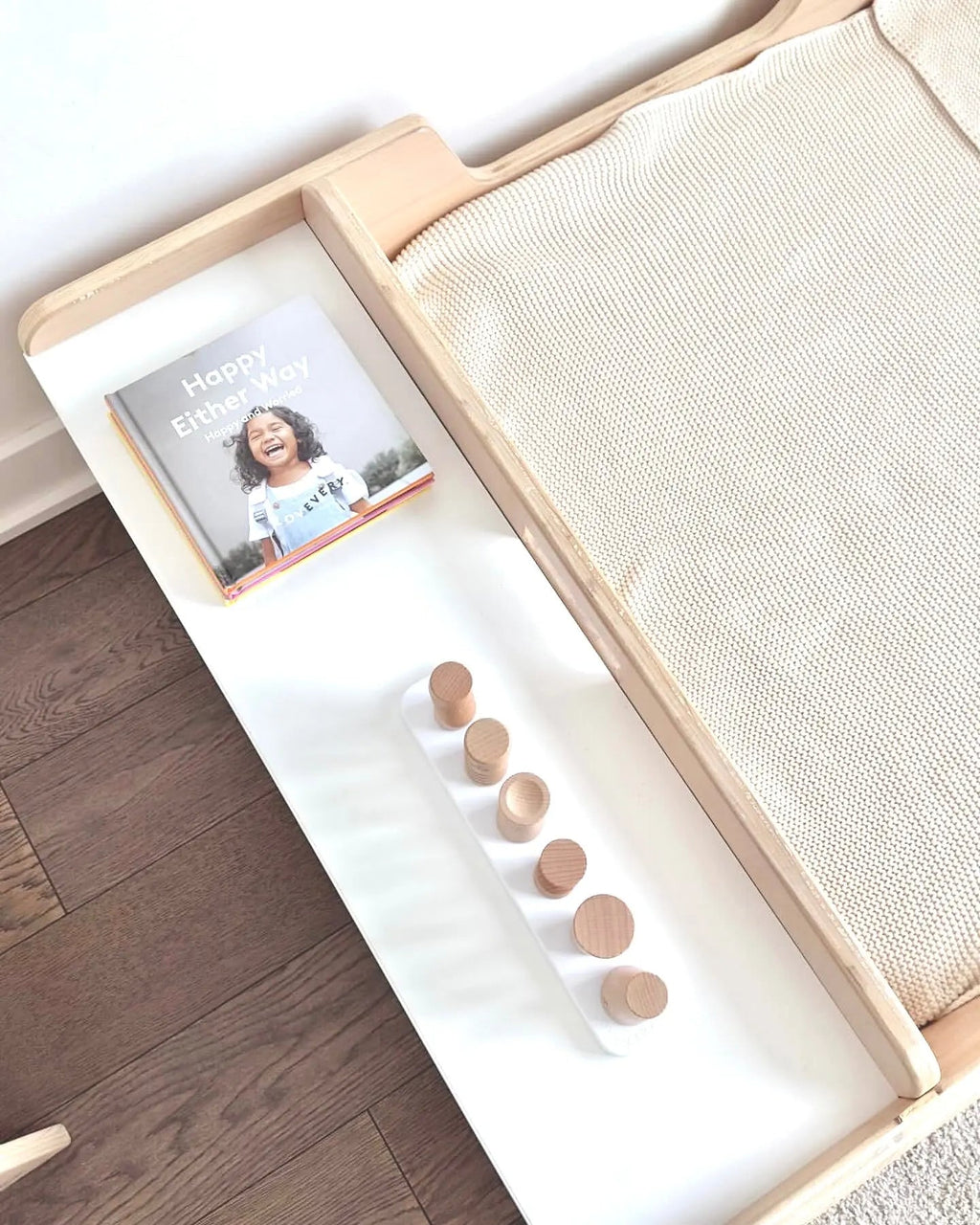 APPLE JUNIOR - Montessori Floor Bed with Rails & Shelves - Shopthatapp.ca