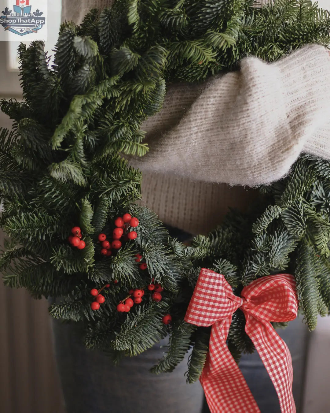Holiday Wreath Making Workshop for Teams & Friends — Create Custom Winter Wreaths (Group of 10) - Shopthatapp.ca