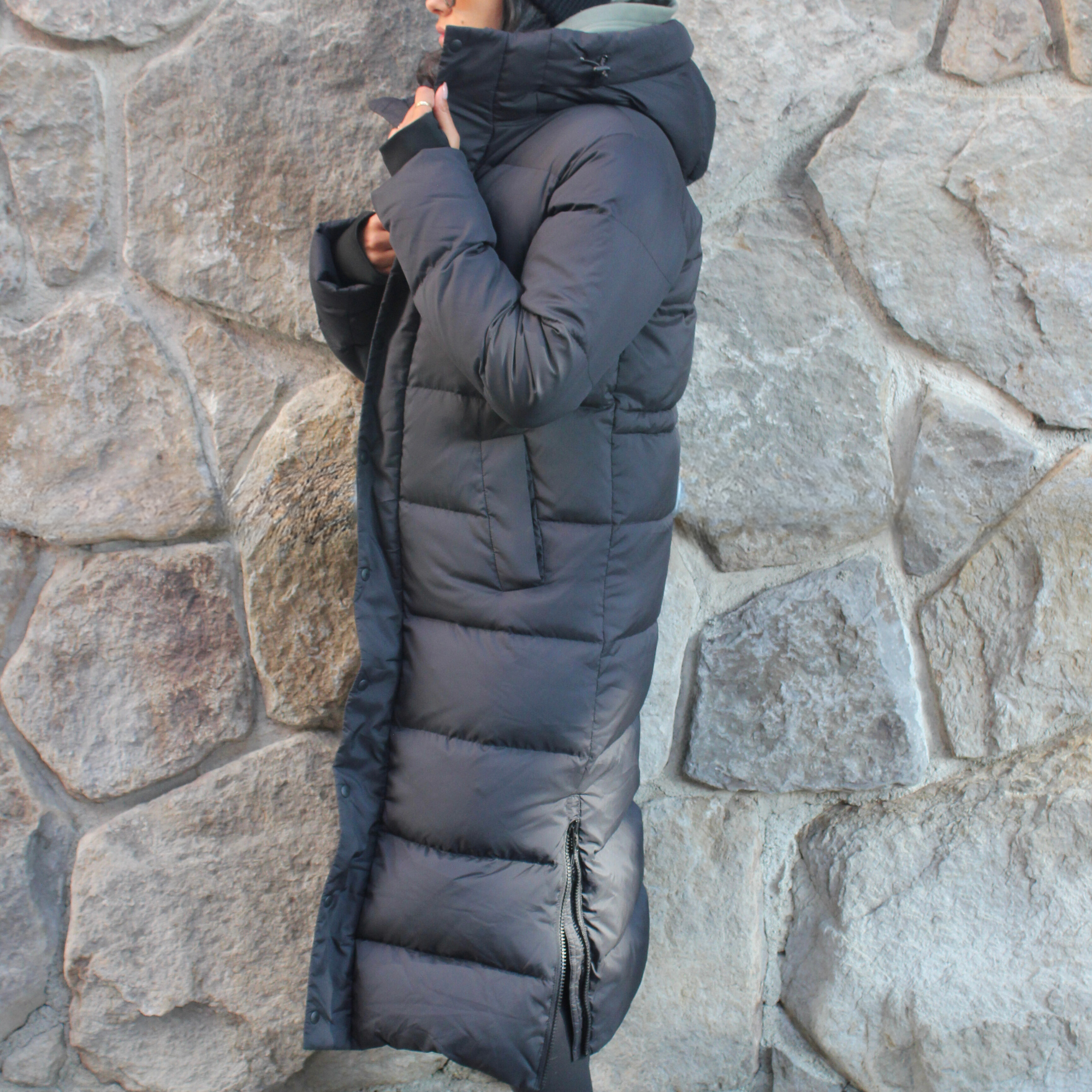 Pantone Puffer Down Jacket - Shopthatapp.ca