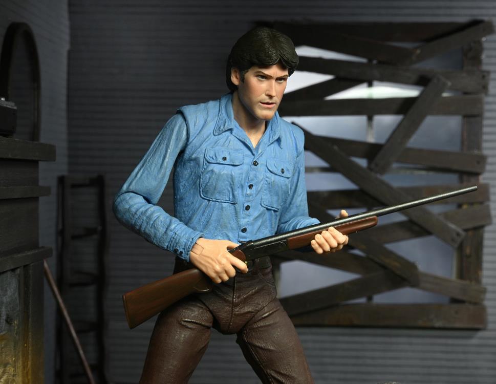 The Evil Dead 40th Anniversary Ultimate Ash Williams Figure (substandard packaging) - Www.Shopthatapp.ca
