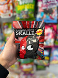 Bubs Godis Hallon/Lakrits Skalle – Raspberry & Licorice Skulls | Gelatin-Free Swedish Candy - Www.Shopthatapp.ca