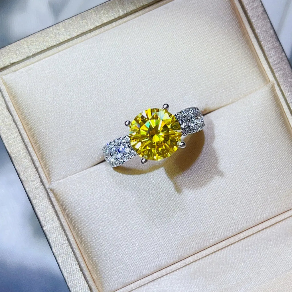 3 Carat Moissanite Ring in 925 Sterling Silver - Stunning Elegance in Fine Jewelry - Shopthatapp.ca