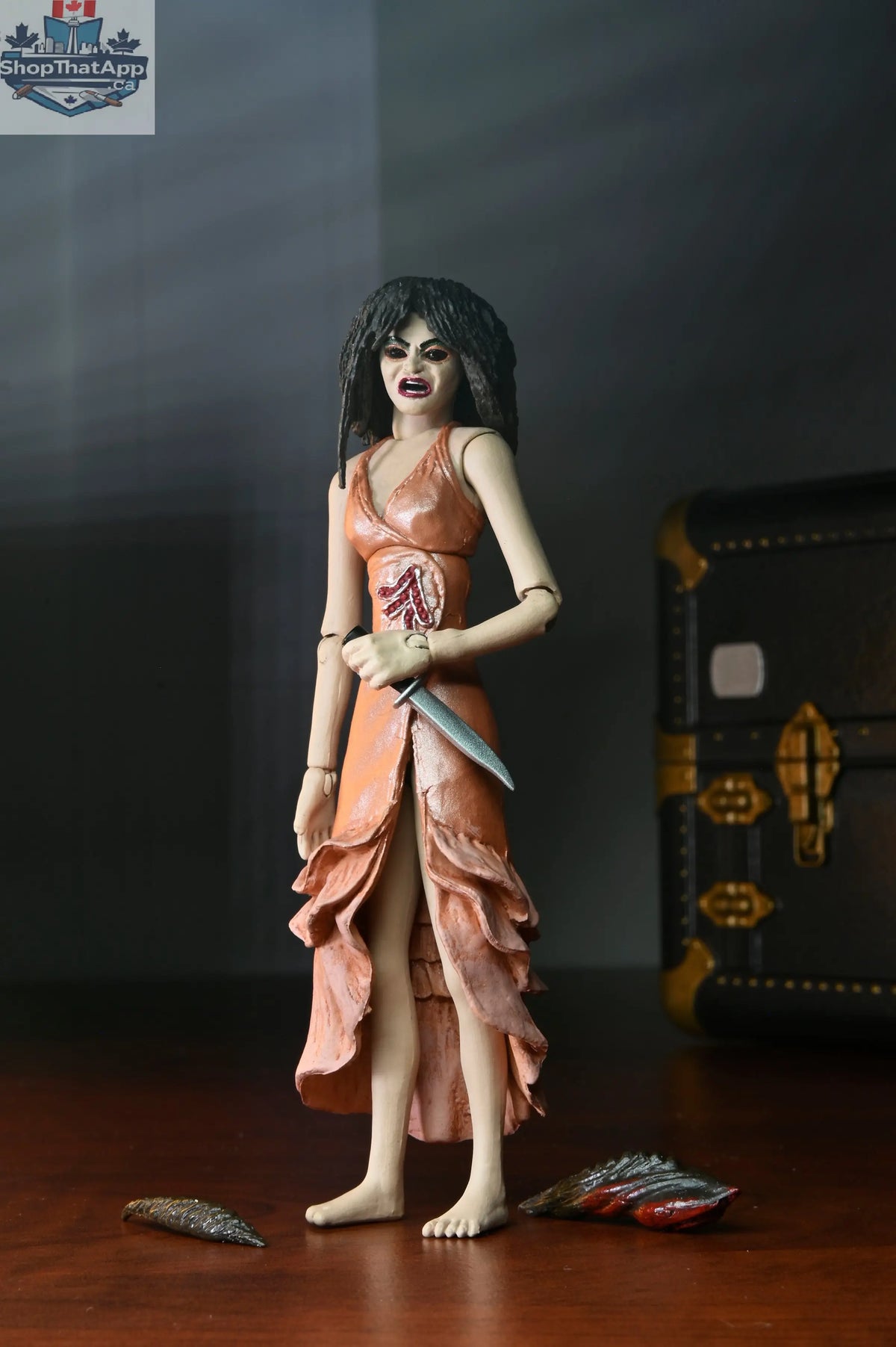 Toy Snowman Puppet Master 7-inch action figure set featuring Leech Woman and Toulon's puppet, detailed collectible toys.