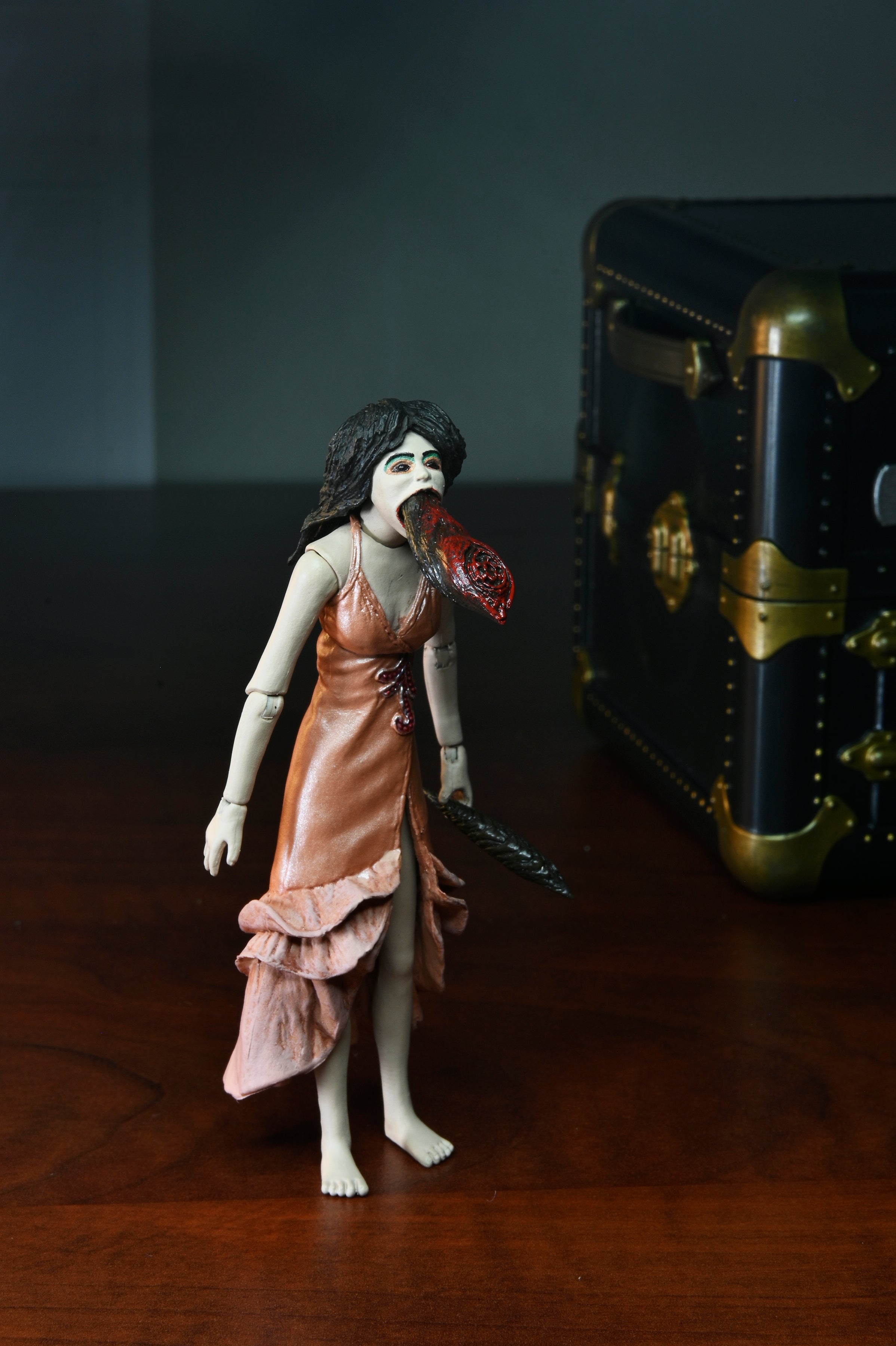 Puppet Master - 7" Scale Action Figure - Leech Woman and Toulon's Puppet - Www.Shopthatapp.ca