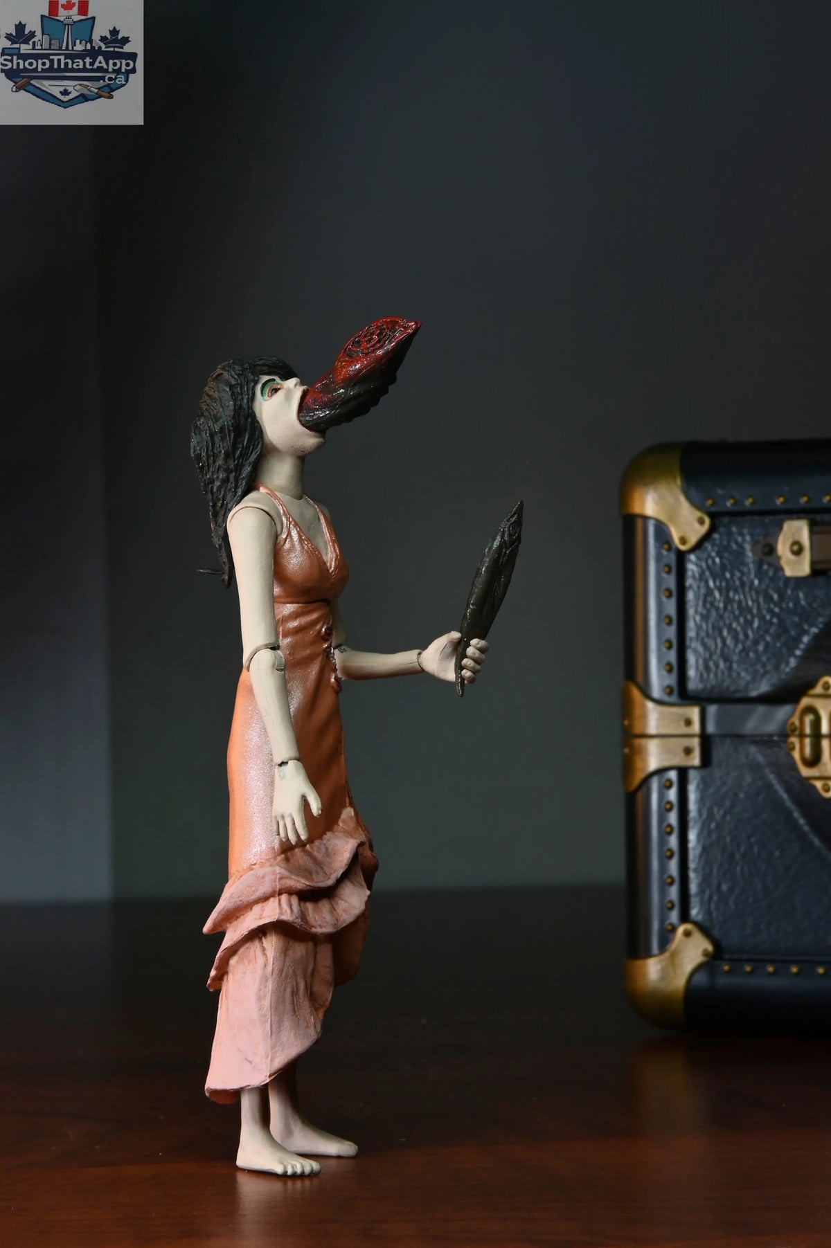 Toy Snowman Puppet Master action figure set featuring 7-inch Leech Woman and Toulon's puppet, collectible horror toy display.