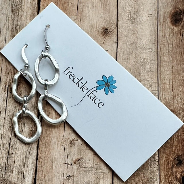 Wavy Hoop Drop Earrings – Matte Silver Asymmetrical Hoops, Hypoallergenic - Shopthatapp.ca