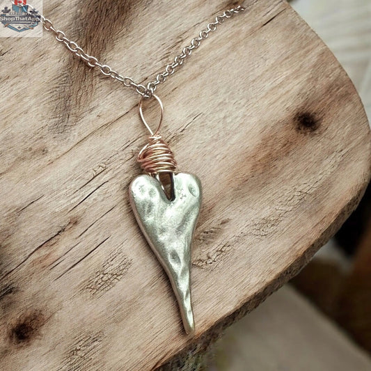 Wire Wrapped Heart Necklace - Shopthatapp.ca