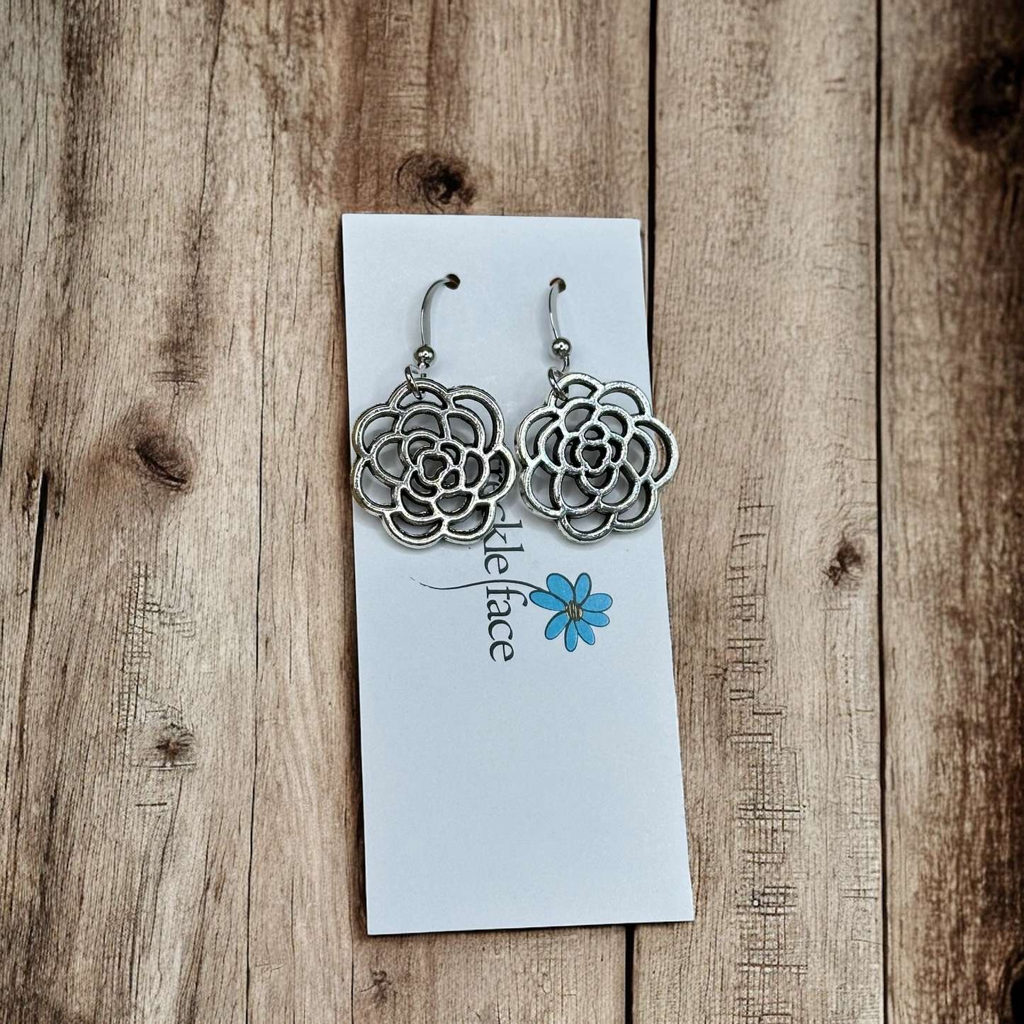 Rose Flower Earrings - Shopthatapp.ca
